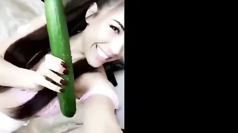 Cucumbershow