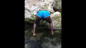 Ebony Teen River Trip Very Bad Twerking One Of The Worst