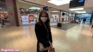 Girl Gets Fuck In The Shopping Mall For The First Time